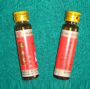 Vīna pudeles flakona marķēšanas mašīna Pilnībā automātiska 220V 2kw vienkārša darbība