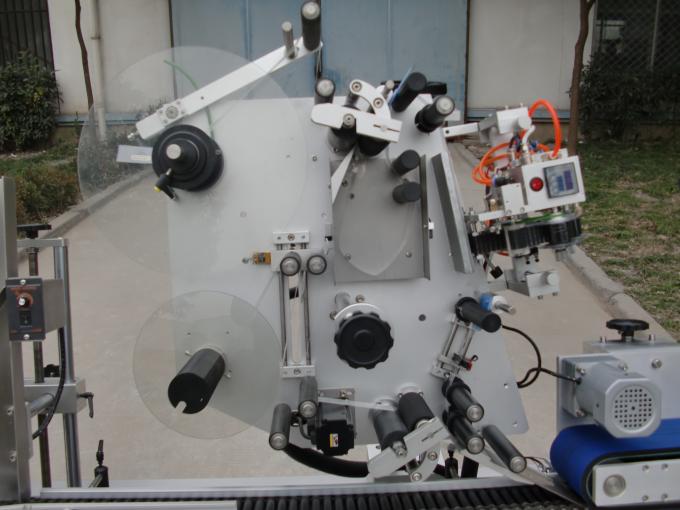 Konveijera motora HY zīmola flakonu marķēšanas mašīna, 7. akumulatora uzlīmju uzlīmēšanas mašīna elektronikai