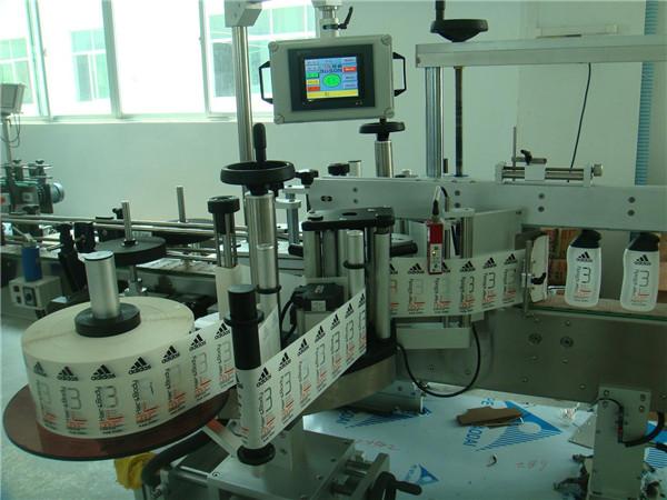 Dzērienu uzlīmju etiķetes uzklāšanas pudeļu marķēšanas iekārtas biezums ≥ 30mm