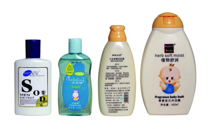 Automātiska divpusēju uzlīmju marķēšanas mašīna kvadrātveida apaļai plakanai pudelei