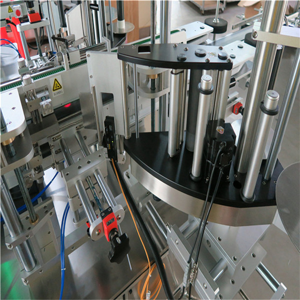 Pašlīmējošās uzlīmes ovālas pudeles marķēšanas mašīnas pielāgots stāvoklis