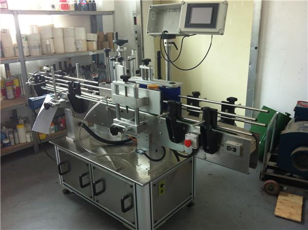 45 m / min ātruma uzlīmju uzlīmju uzklāšanas ierīce Sqaure / apaļas / plakanas ūdens pudelēm