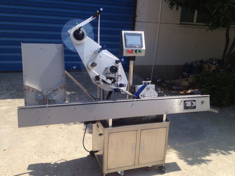 Ķīna Pielāgota automātiska flakonu marķēšanas mašīna maza izmēra penicilīna pudeles etiķetes uzlīmju piegādātājam